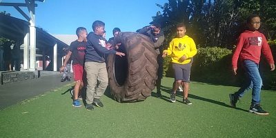 Comment dix enfants ont fabriqué une mare en une heure ?