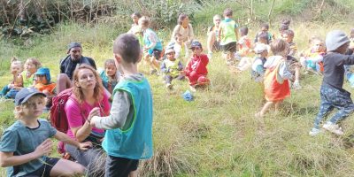 🌳 “Forêt, eau et partage : quand les enfants apprennent à protéger la nature” le VENDREDI 30 MAI 2025