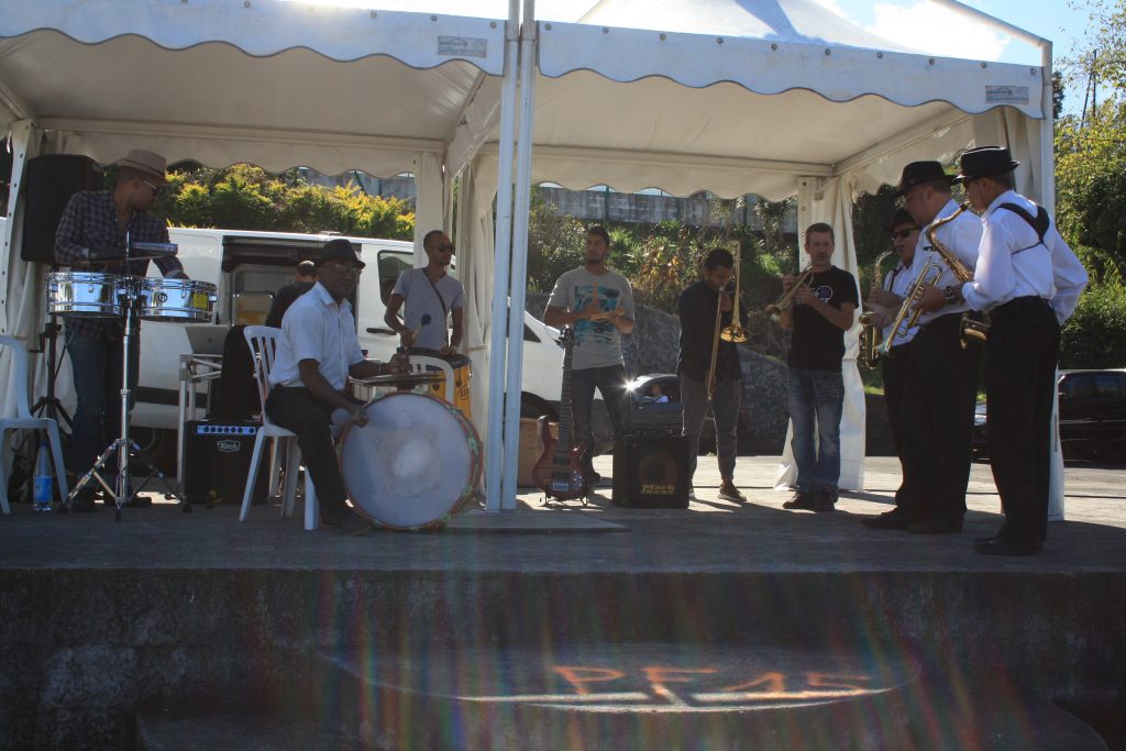 Aster Prod et le Waki Band au Plate St Leu (arrivée du Trail)