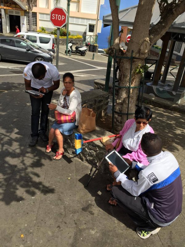 info-devant-la-mairie-3b