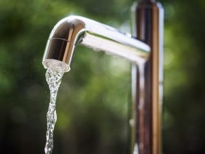 Sécheresse : de nouvelles restrictions d’eau pour les communes de l’Ouest