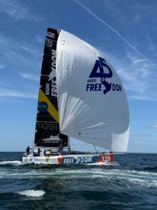 Globe 40 : le bateau réunionnais a franchi la ligne d’arrivée !